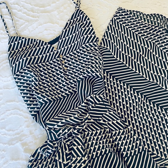 Joie Shira maxi dress - Picture 5 of 8